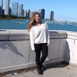 Meet your Posher, Lauren